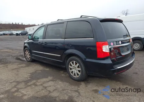 2011 Chrysler Town & Country Touring-L from USA, damaged, VIN 2A4RR8DG6BR749536